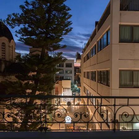 Appartement Neoclassical With Jacuzzi Near Acropolis-living Stone Aragonit Athènes